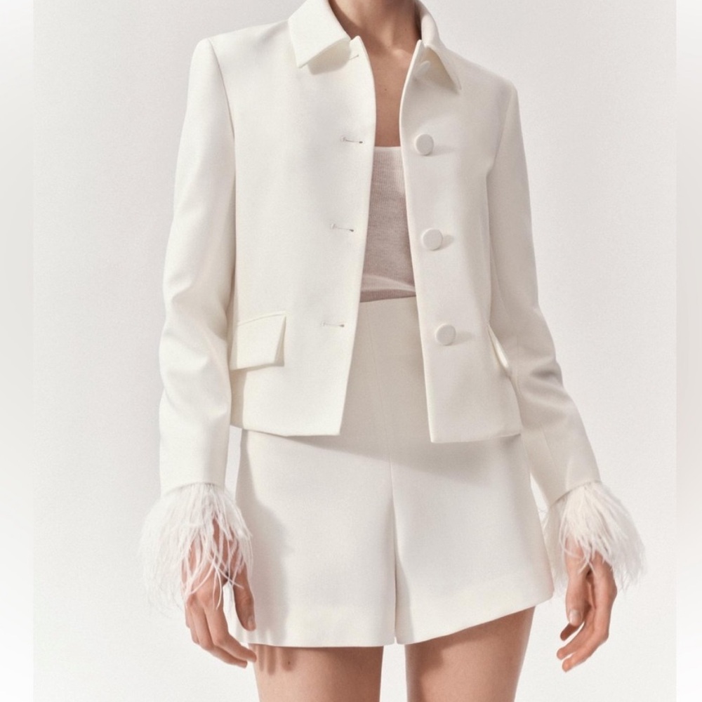 Zara white blazer jacket with fur trim on sleeves S